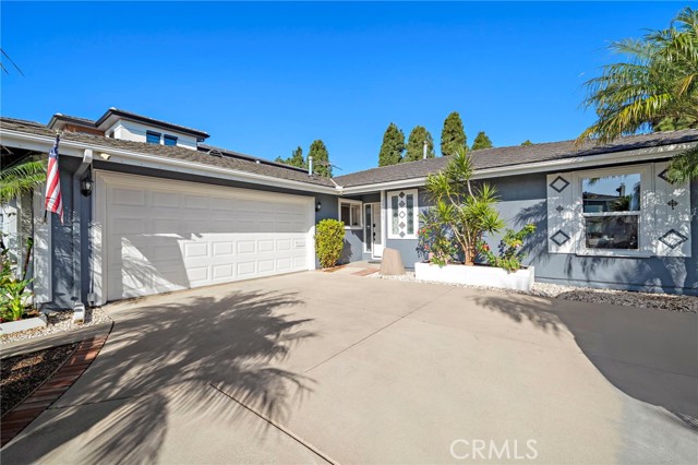 Detail Gallery Image 2 of 44 For 17075 Buttonwood St, Fountain Valley,  CA 92708 - 3 Beds | 3/1 Baths