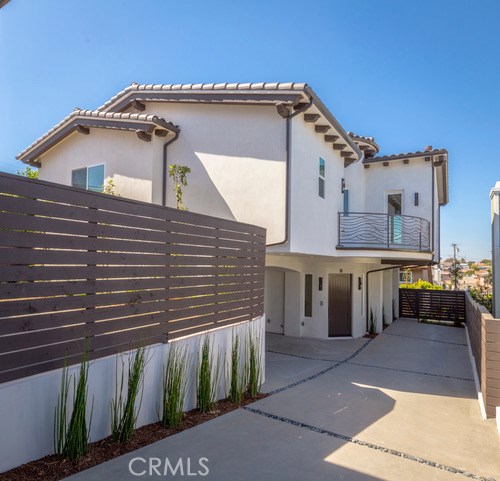 2003 Speyer Lane, Redondo Beach, California 90278, 4 Bedrooms Bedrooms, ,3 BathroomsBathrooms,Residential,Sold,Speyer,PV17102524