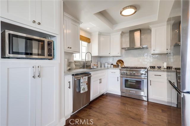 4021 S Pacific Avenue, San Pedro CA: https://media.crmls.org/medias/a311c6b7-3602-4117-8d84-38dfdffa767c.jpg