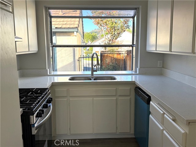 Detail Gallery Image 20 of 23 For 2421 Hawthorn, Escondido,  CA 92027 - 2 Beds | 2 Baths