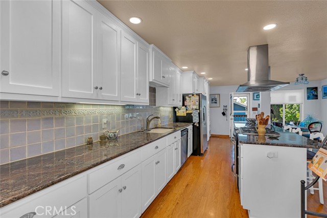 Detail Gallery Image 32 of 55 For 328 W 21st, Merced,  CA 95340 - 4 Beds | 2 Baths