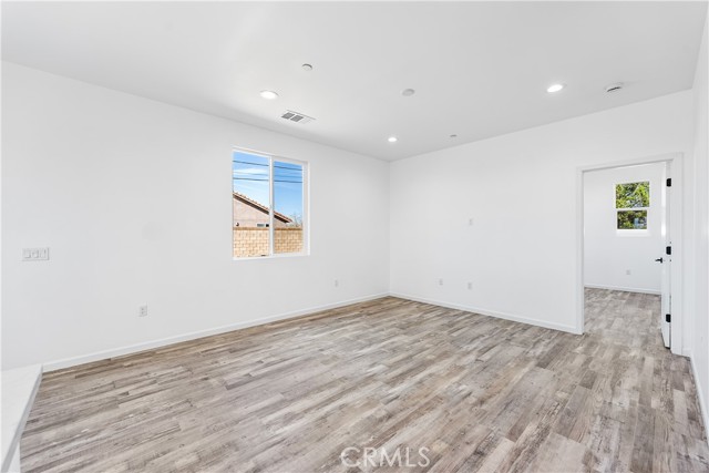 Detail Gallery Image 11 of 60 For 20349 90th St, California City,  CA 93505 - 4 Beds | 3 Baths