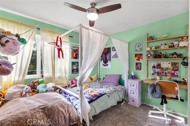 Detail Gallery Image 33 of 40 For 27547 Saffron, Saugus,  CA 91350 - 4 Beds | 3 Baths