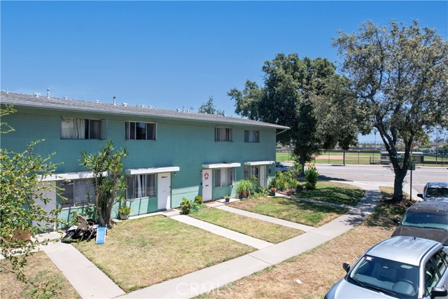 Detail Gallery Image 7 of 7 For 2729 S Rosewood Ave, Santa Ana,  CA 92707 - – Beds | – Baths
