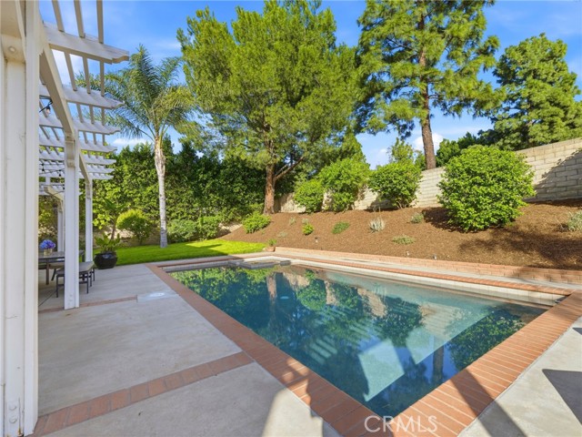 Detail Gallery Image 42 of 45 For 11030 Willowbrae, Chatsworth,  CA 91311 - 4 Beds | 4 Baths