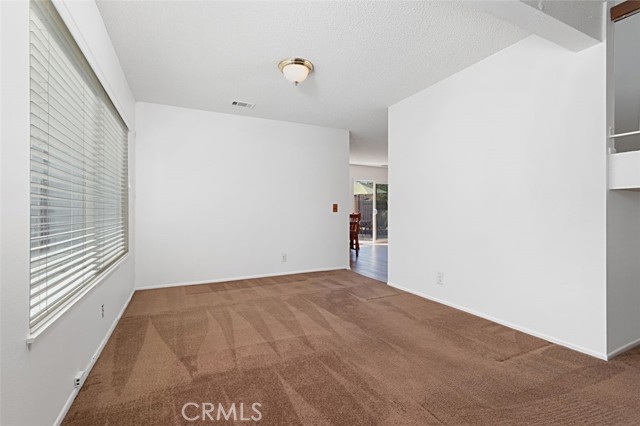 1010 Janetwood Drive photo 8