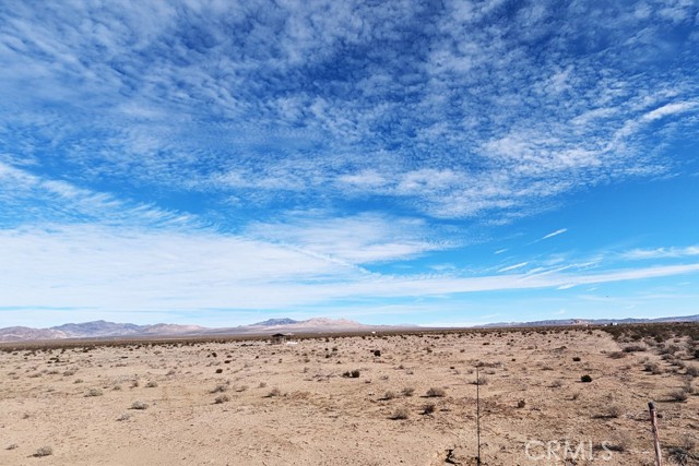 7 Northside Rd, Lucerne Valley, California 92356, ,Land,For Sale,7 Northside Rd,CROC23198110