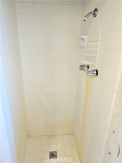 Detail Gallery Image 12 of 17 For 74706 Sunset Dr, Twentynine Palms,  CA 92277 - 2 Beds | 1 Baths