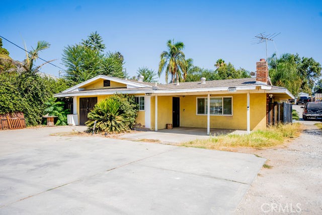 Detail Gallery Image 2 of 52 For 10915 Limonite Ave, Jurupa Valley,  CA 91752 - 4 Beds | 2 Baths