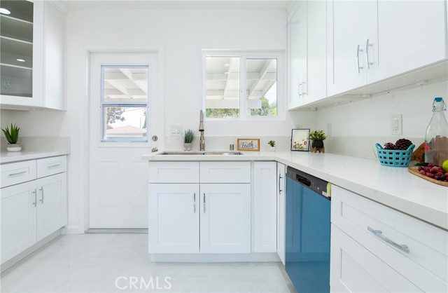10523 Memphis Avenue, Whittier CA: https://media.crmls.org/medias/a315d071-d2b3-4510-b2d0-3dad91c8af6d.jpg