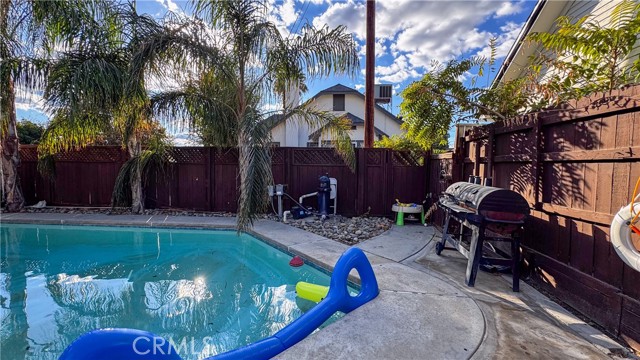 Detail Gallery Image 36 of 42 For 201 Oleander, Bakersfield,  CA 93304 - 4 Beds | 2 Baths