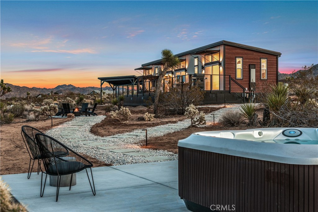 6976 Juniper Road