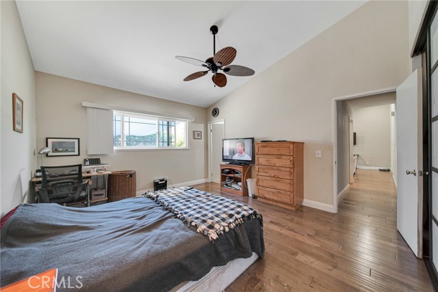 Detail Gallery Image 15 of 38 For 20733 Benz Rd, Saugus,  CA 91350 - 3 Beds | 2 Baths