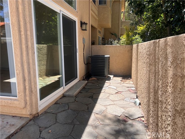 25861 Mcbean, Valencia CA: https://media.crmls.org/medias/a316d09c-6b70-425b-af8c-4efee0962497.jpg