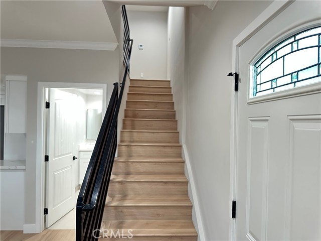 Detail Gallery Image 7 of 22 For 7317 Darby Pl, Reseda,  CA 91335 - 3 Beds | 2/1 Baths