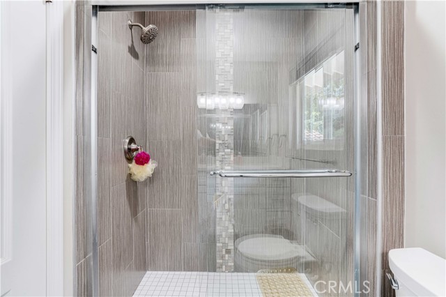 Detail Gallery Image 25 of 52 For 1440 Holbrook St, Eagle Rock,  CA 90041 - 3 Beds | 3/1 Baths