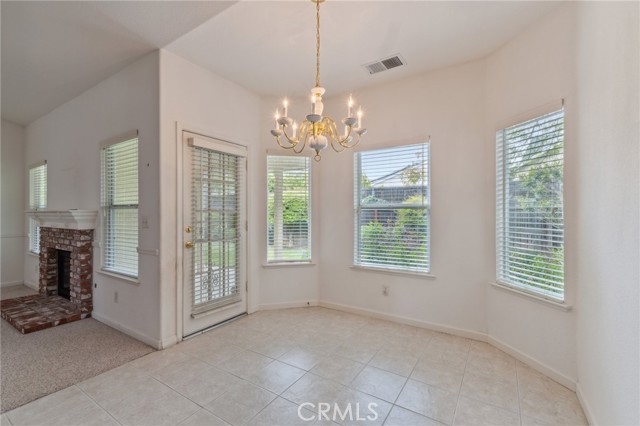 2522 E Kelso Avenue, Fresno CA: https://media.crmls.org/medias/a317ca36-6951-47e9-919a-af61ec82a44c.jpg
