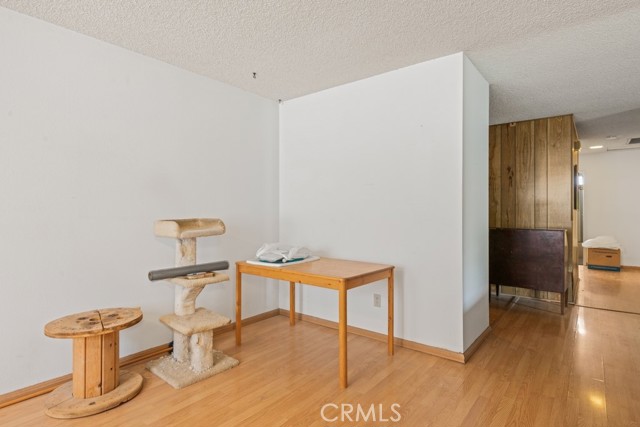 Detail Gallery Image 13 of 23 For 521 Bond, Redlands,  CA 92373 - 4 Beds | 2 Baths