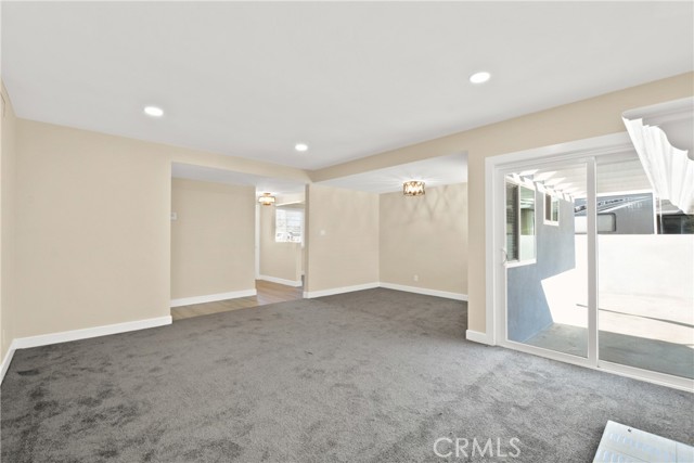 Detail Gallery Image 11 of 22 For 10624 Elgers St, Bellflower,  CA 90706 - 3 Beds | 2 Baths