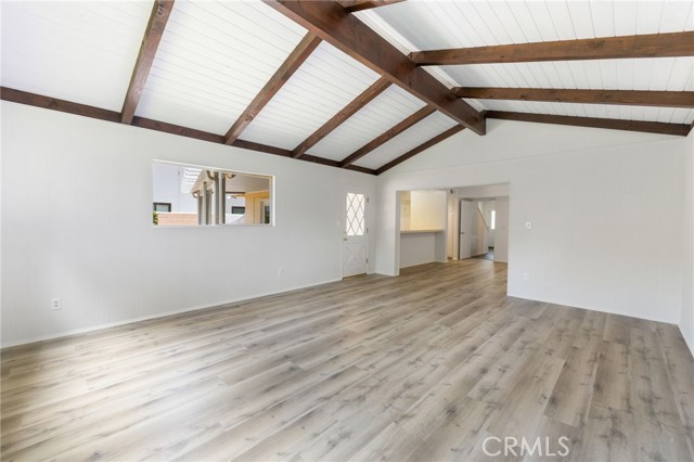Detail Gallery Image 21 of 49 For 305 Robin Hood Ln, Costa Mesa,  CA 92627 - 5 Beds | 2/2 Baths