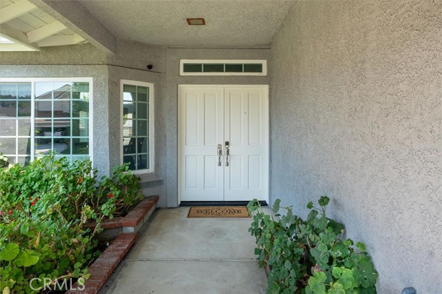 Detail Gallery Image 3 of 42 For 28735 Citrus Pl, Saugus,  CA 91390 - 4 Beds | 3 Baths