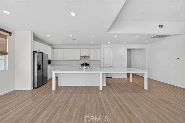 Detail Gallery Image 14 of 56 For 1562 Mckimball Rd, Perris,  CA 92570 - 5 Beds | 3 Baths