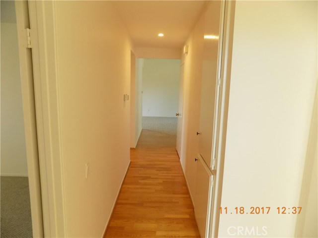 Detail Gallery Image 5 of 11 For 27961 Calle Valdes, Mission Viejo,  CA 92692 - 3 Beds | 2 Baths