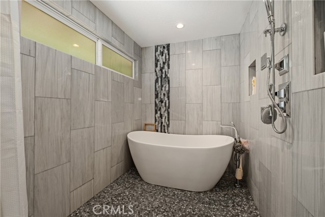 Detail Gallery Image 19 of 53 For 12261 Browning Ave, North Tustin,  CA 92705 - 5 Beds | 4/1 Baths