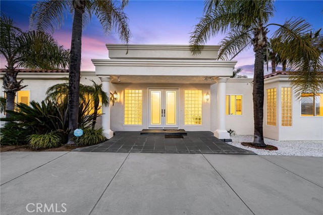 Detail Gallery Image 2 of 43 For 4462 Fallsbrae Rd, Fallbrook,  CA 92028 - 4 Beds | 3/1 Baths