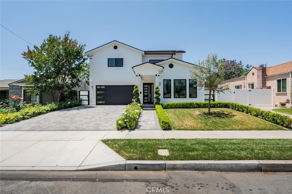 251 S Griffith Park DriveBurbank image #50