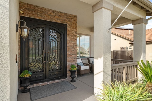 Detail Gallery Image 3 of 45 For 14178 Montclair Ct, Rancho Cucamonga,  CA 91739 - 4 Beds | 2/1 Baths