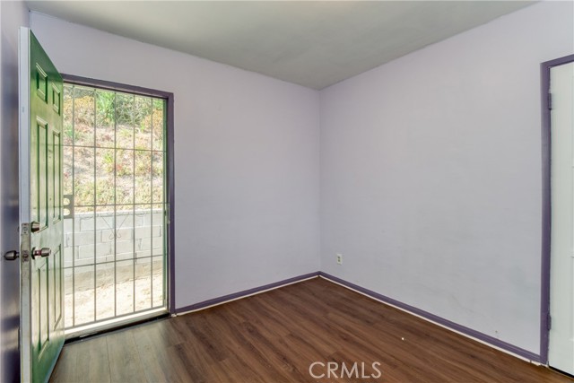 Detail Gallery Image 20 of 28 For 2107 Cyril Ave, Los Angeles,  CA 90032 - 3 Beds | 1 Baths