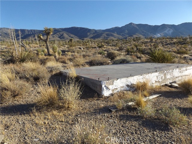 Detail Gallery Image 1 of 10 For 15 Tate Ln, Lucerne Valley,  CA 92356 - – Beds | – Baths