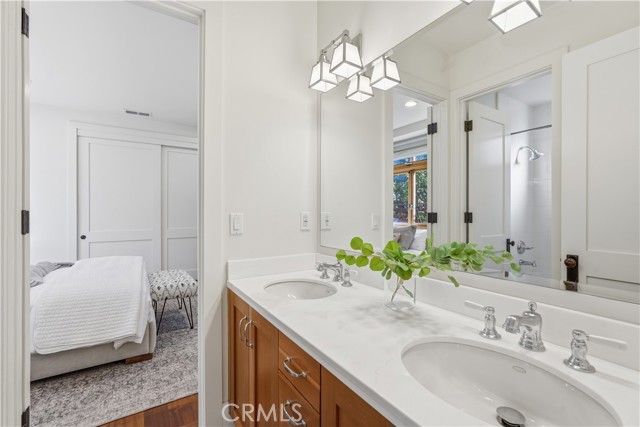 Detail Gallery Image 22 of 37 For 624 6th St, Manhattan Beach,  CA 90266 - 5 Beds | 4 Baths