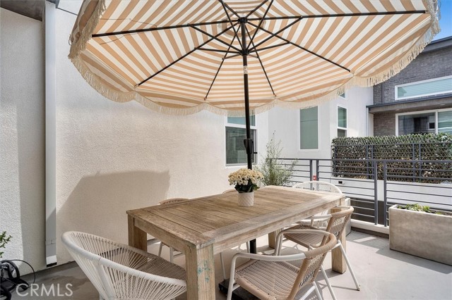 Detail Gallery Image 33 of 36 For 2713 Carnegie Ln #B,  Redondo Beach,  CA 90278 - 5 Beds | 4 Baths