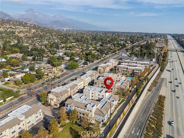 Detail Gallery Image 2 of 34 For 1052 Newberry Ln, Claremont,  CA 91711 - 2 Beds | 2/1 Baths