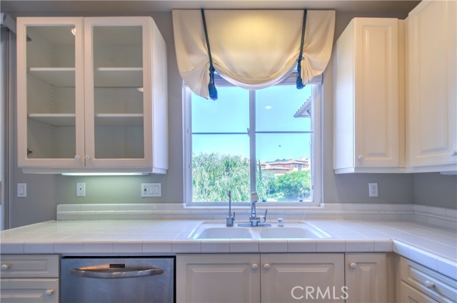 15 Riva Drive, Newport Coast CA: https://media.crmls.org/medias/a3213e19-37d7-4953-a30a-63a28ec71388.jpg