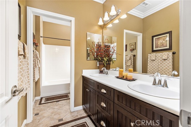 Image 28 of 68 For 32236 Cedar Crest Court