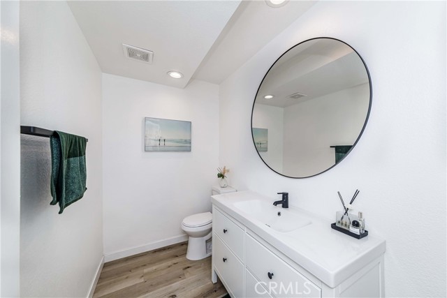 Detail Gallery Image 12 of 38 For 2405 Plaza De, Fullerton,  CA 92833 - 3 Beds | 2/1 Baths