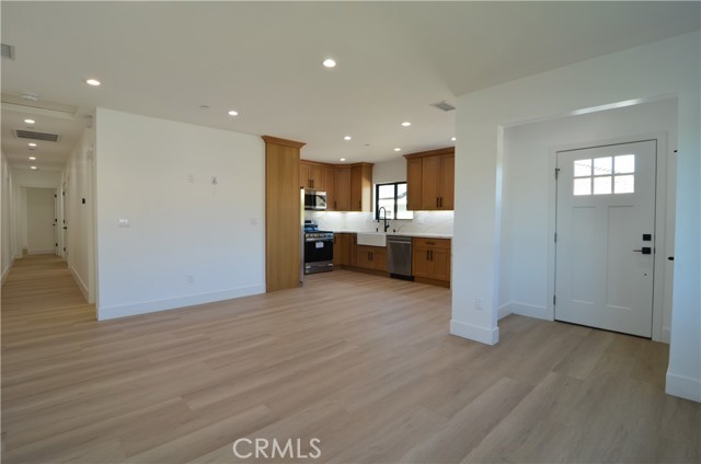 Detail Gallery Image 22 of 52 For 1307 Greenwood Ave, Torrance,  CA 90503 - 6 Beds | 5/1 Baths