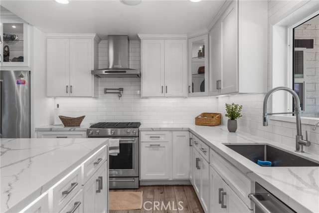 Detail Gallery Image 9 of 47 For 4674 Norton Pl, Riverside,  CA 92506 - 4 Beds | 3 Baths