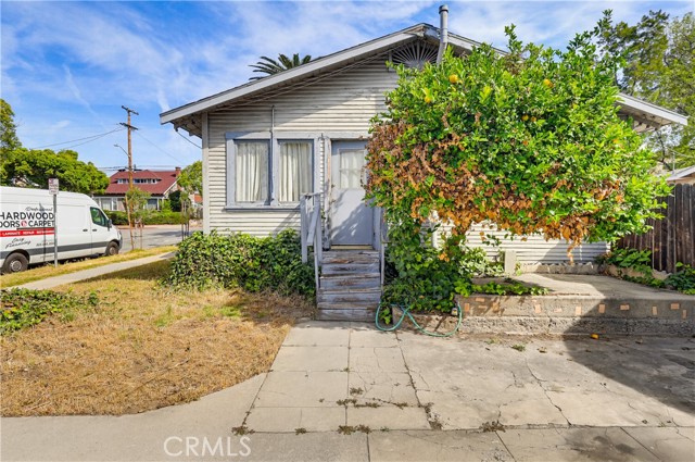 Detail Gallery Image 12 of 14 For 600 Raleigh, Glendale,  CA 91205 - 2 Beds | 1 Baths