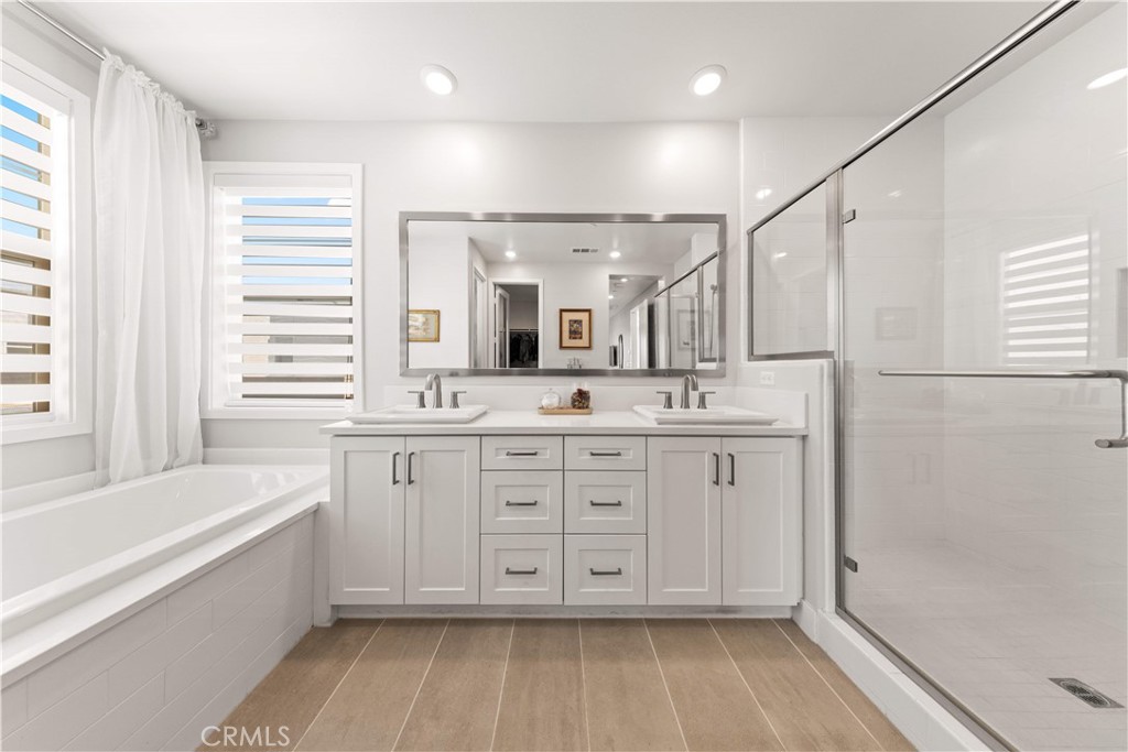 MLS #OC26146793 image #3
