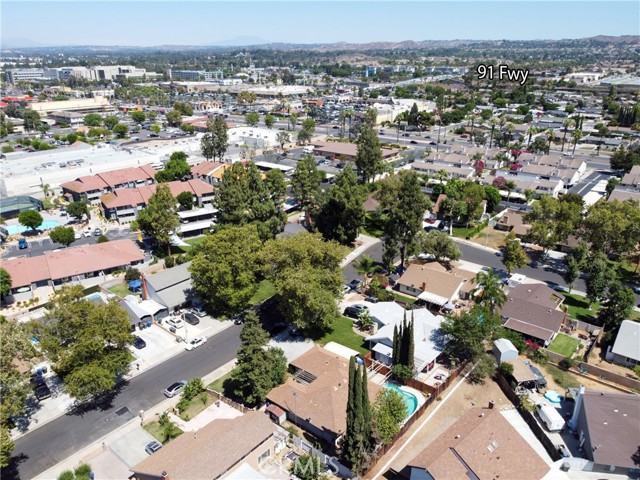 3886 New Haven Drive, Riverside CA: https://media.crmls.org/medias/a3243a8f-b315-48e1-8a90-cb53182e9085.jpg