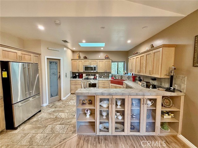 1737 Zion Way, Pine Mountain Club CA: https://media.crmls.org/medias/a3243f00-5cbd-4f56-b2a3-7b22b11ed435.jpg