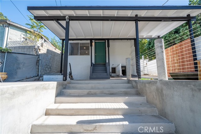 5019 Hub Street photo 34