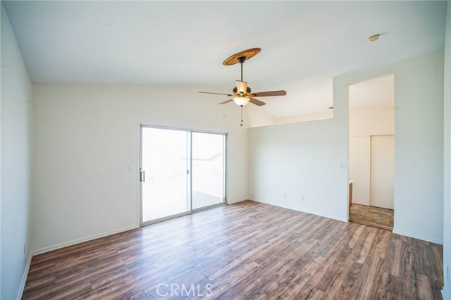 Detail Gallery Image 11 of 15 For 2071 Lagoon Ct #50,  Hemet,  CA 92545 - 4 Beds | 2/1 Baths