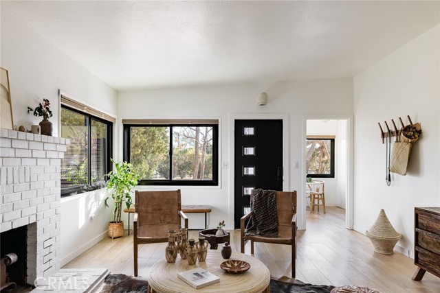 Detail Gallery Image 8 of 60 For 7422 Joshua Ln, Yucca Valley,  CA 92284 - 3 Beds | 2 Baths