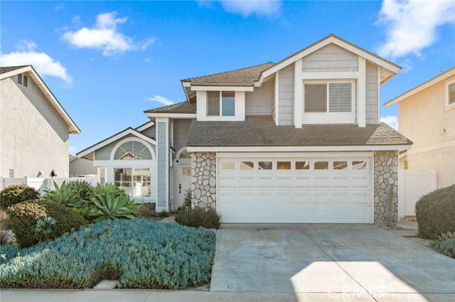 Detail Gallery Image 2 of 38 For 26182 Vintage Woods, Lake Forest,  CA 92630 - 4 Beds | 3 Baths