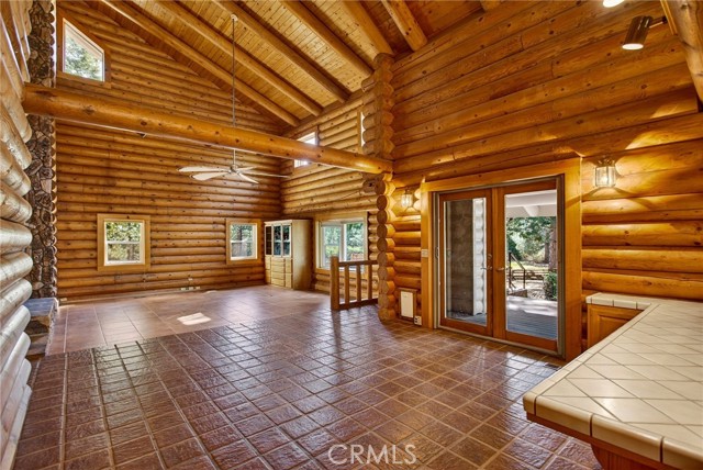 Detail Gallery Image 4 of 35 For 15756 Fitzgerald Ct, Forest Ranch,  CA 95942 - 2 Beds | 3 Baths